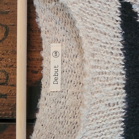 Knit Sweater - Picture 2 of 2